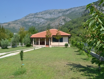 HOUSE FOR RENT, Buljarica